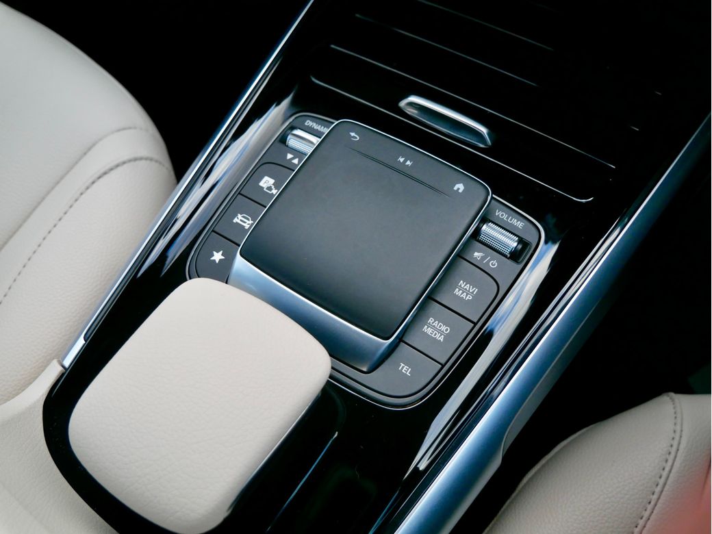 2023 Mercedes-Benz GLB Class