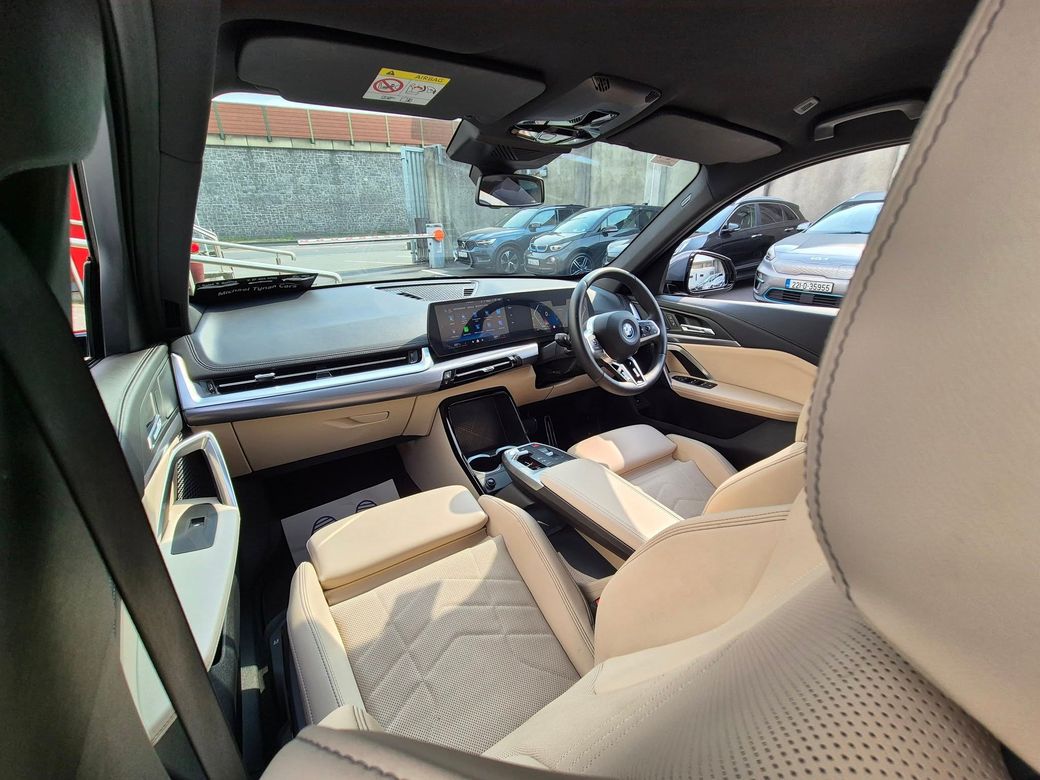 2024 BMW iX1