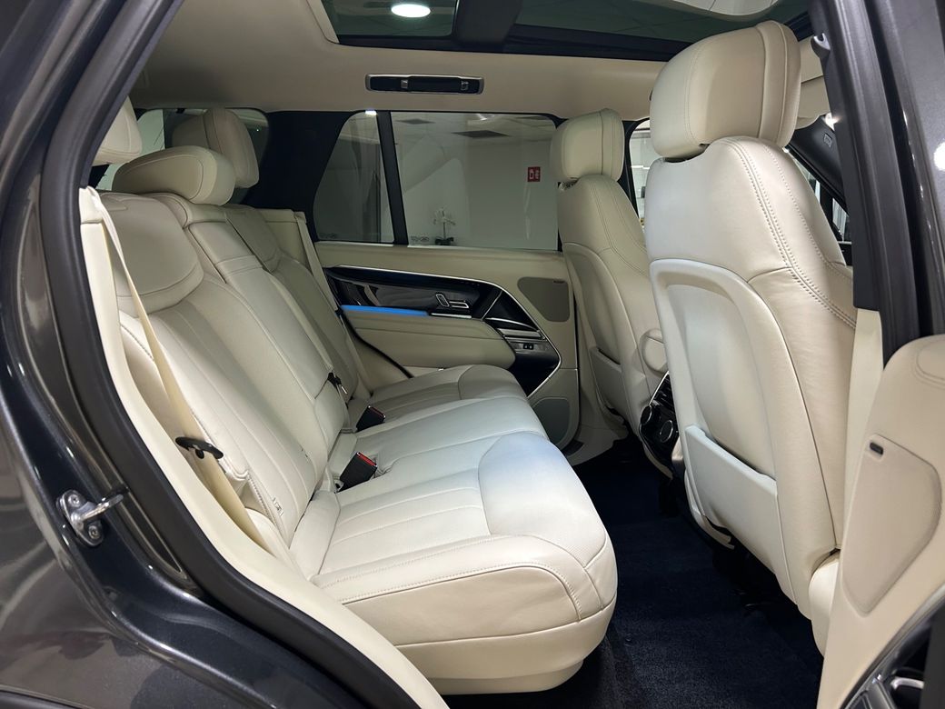 2023 Land Rover Range Rover
