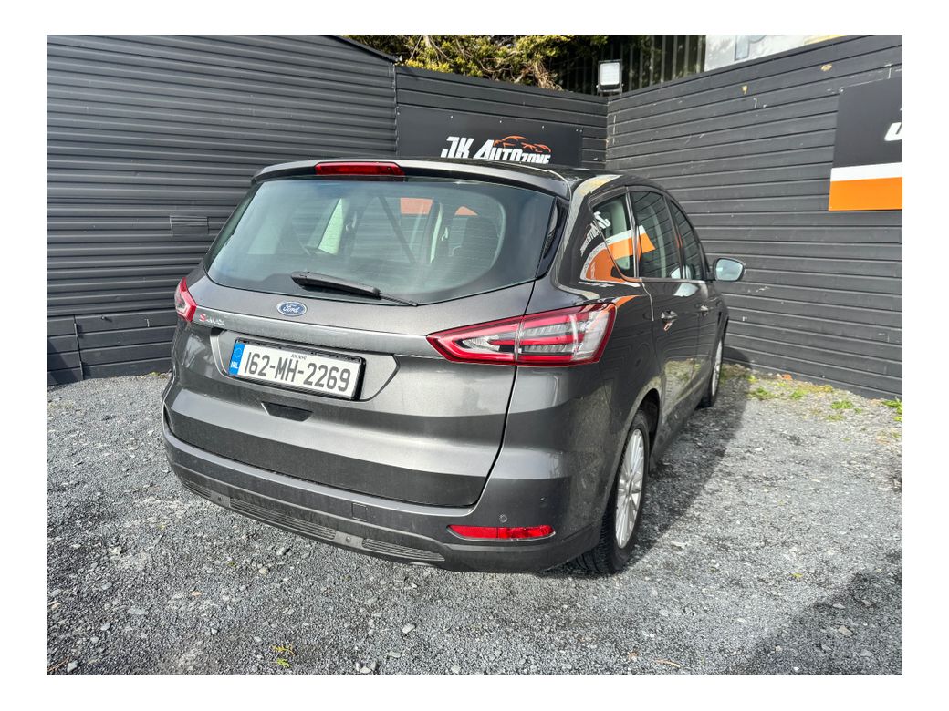 2016 Ford S-Max