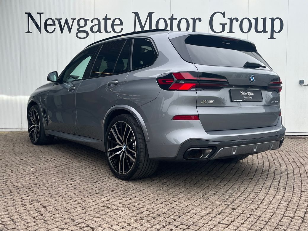 2025 BMW X5