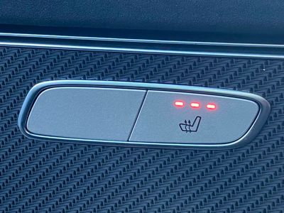 2023 Mercedes-Benz EQC