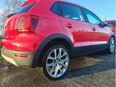 2016 Volkswagen Polo