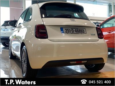 2025 Fiat 500e