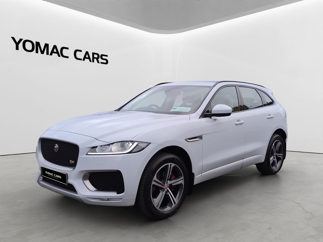 2019 Jaguar F-Pace