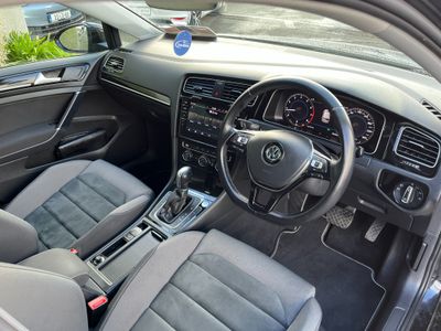 2019 Volkswagen Golf