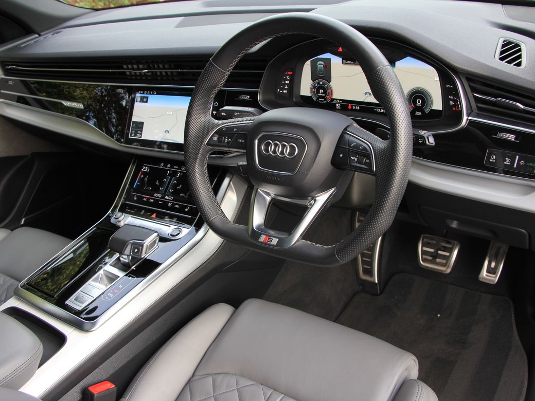 2020 Audi Q8