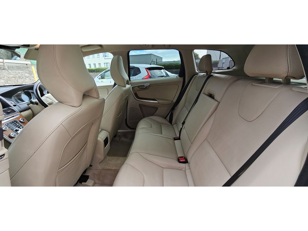 2017 Volvo XC60