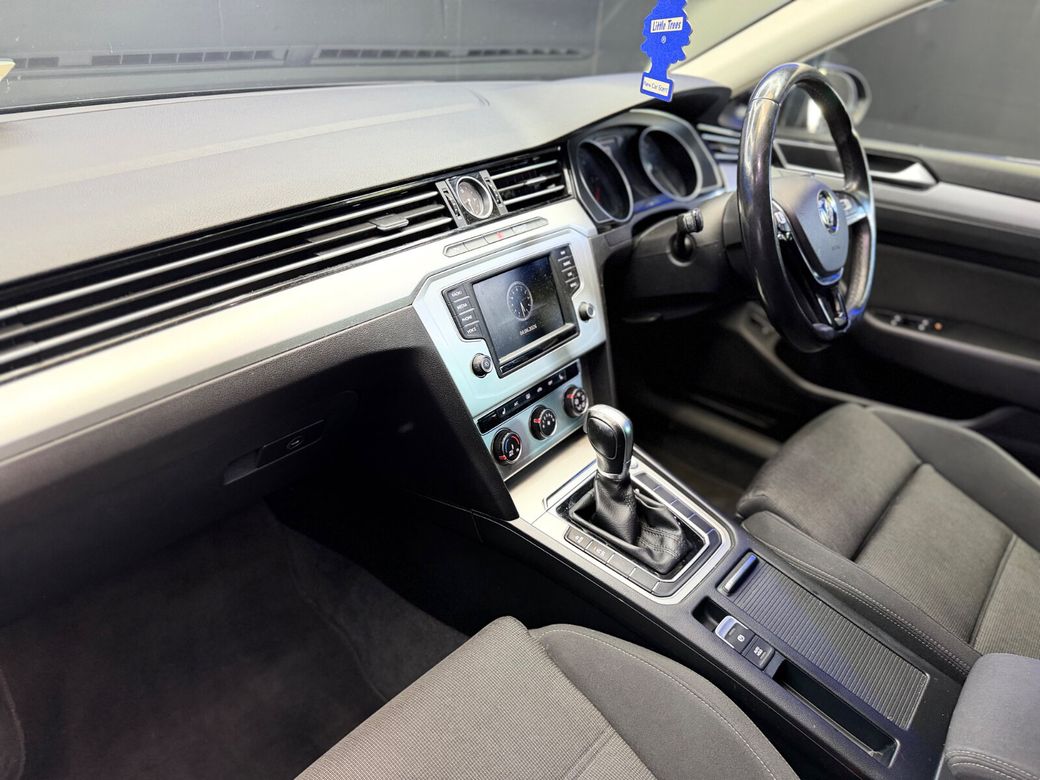 2016 Volkswagen Passat