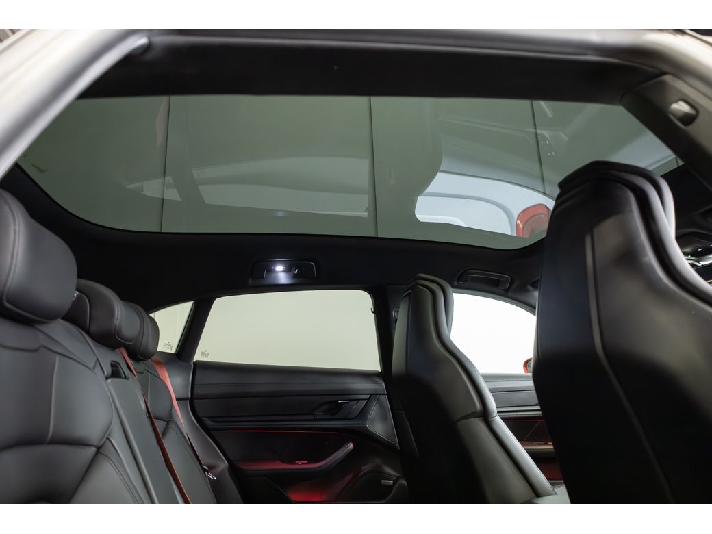 2022 Porsche Taycan