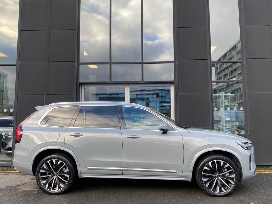 2025 Volvo XC90