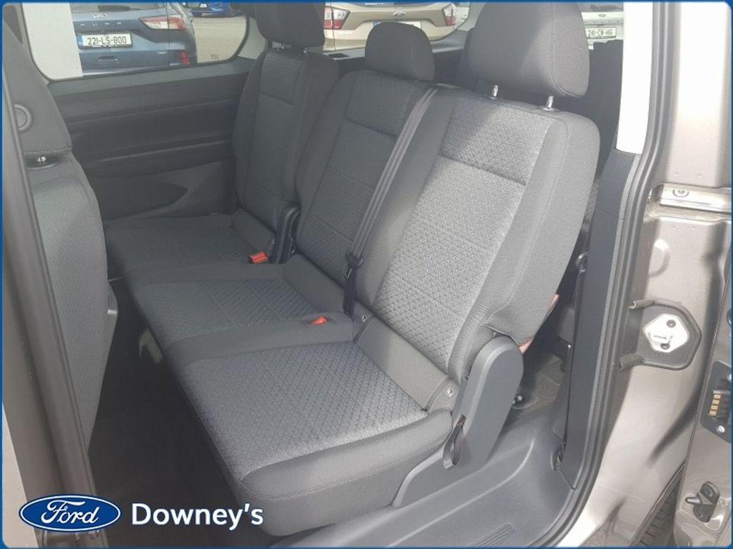 2025 Ford Tourneo Connect