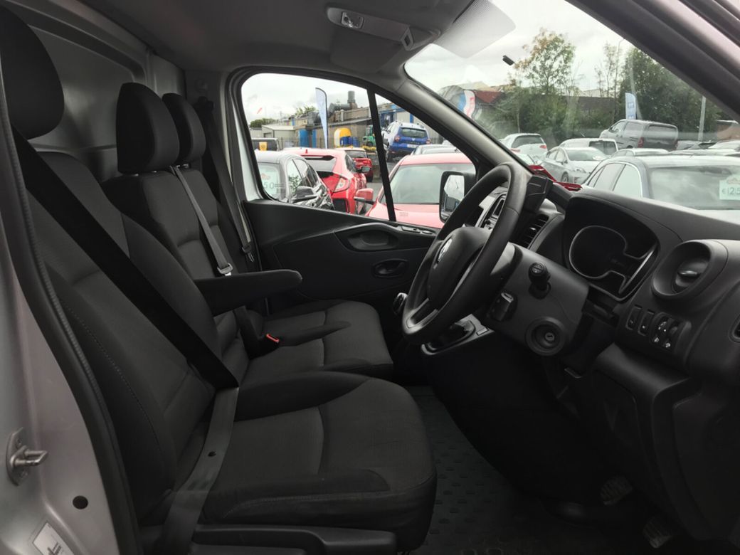 2020 Renault Trafic