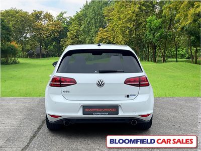 2017 Volkswagen Golf