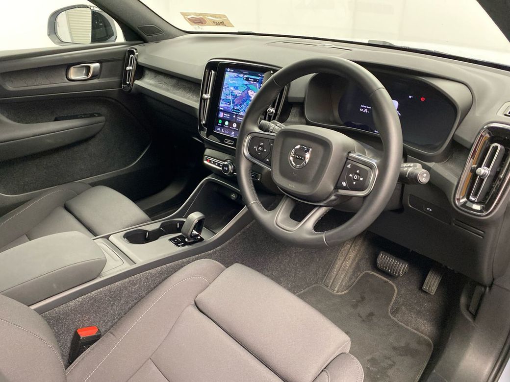 2026 Volvo EX40