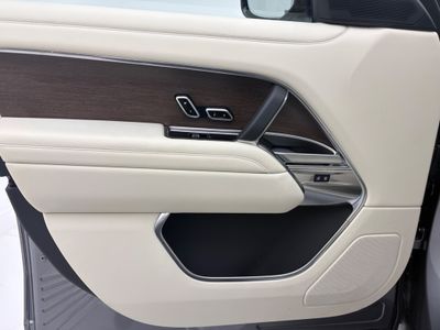 2025 Land Rover Range Rover