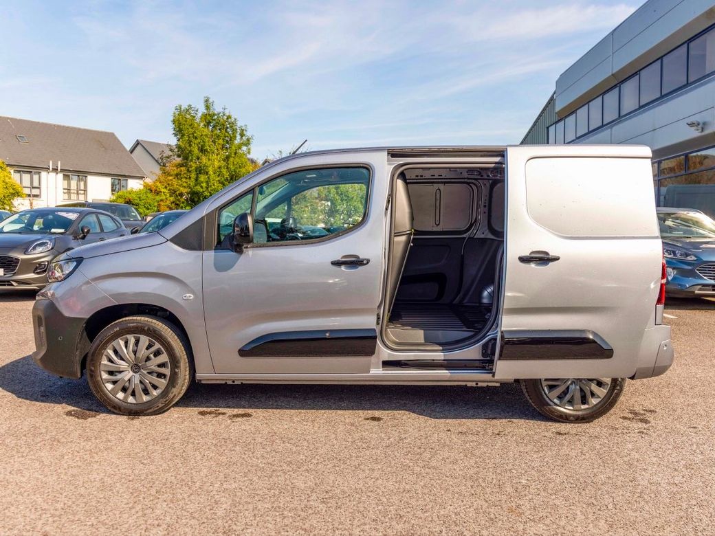 2026 Peugeot Partner