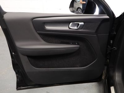 2020 Volvo XC40