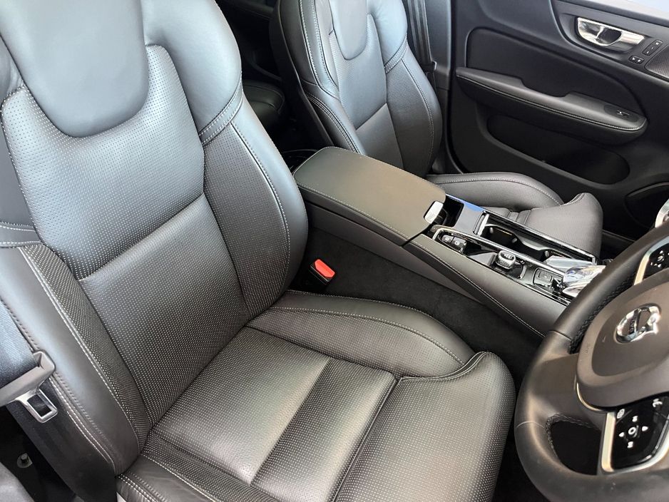 2023 Volvo V60