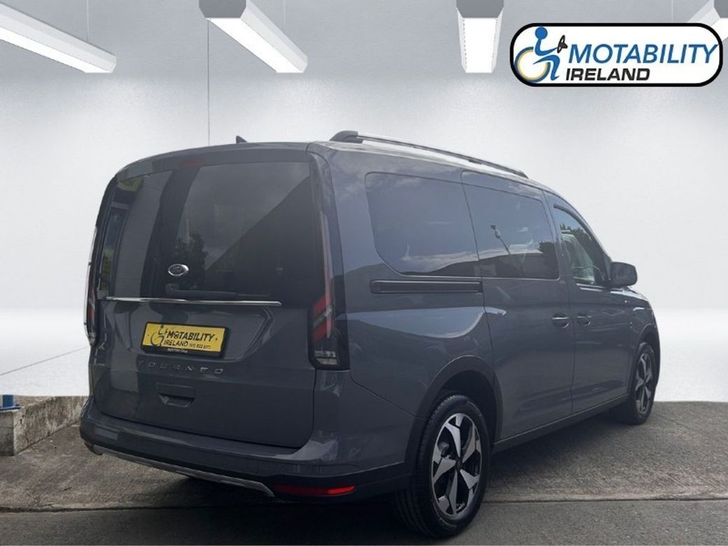 2025 Ford Tourneo Connect