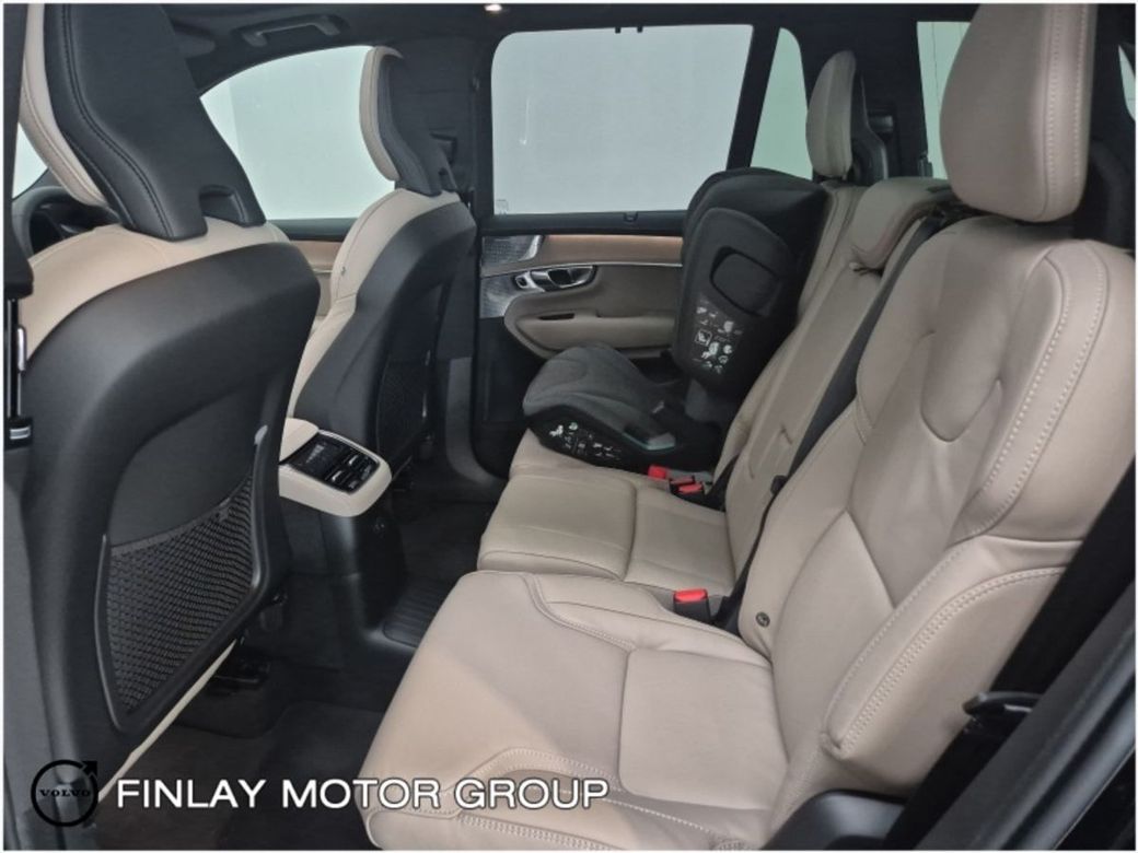 2025 Volvo XC90
