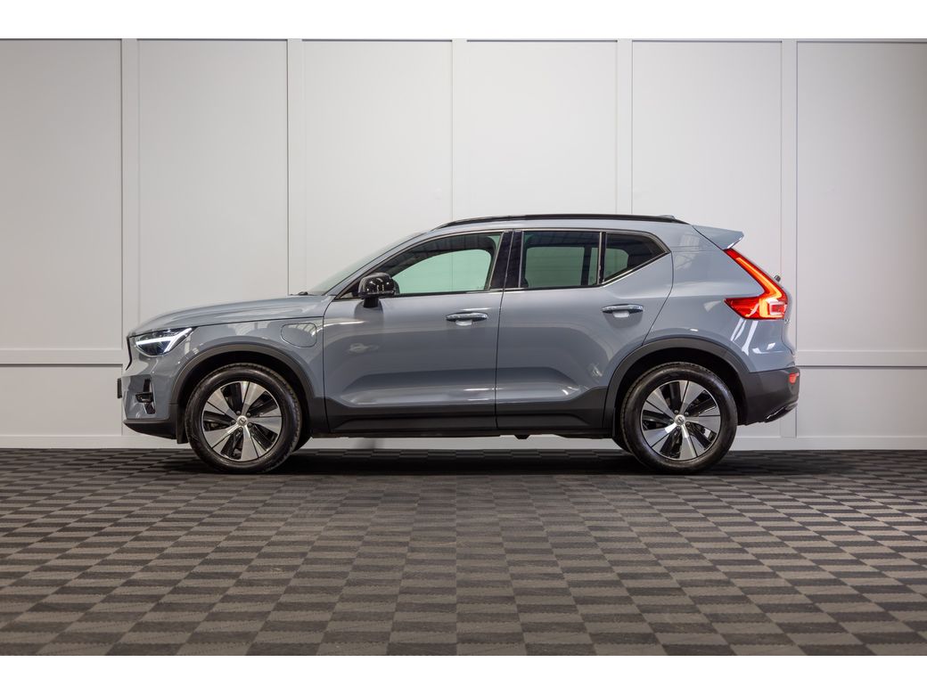 2022 Volvo XC40