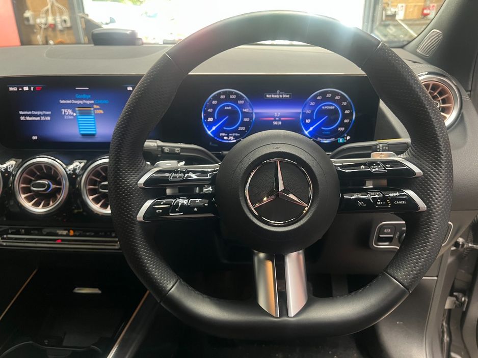 2024 Mercedes-Benz EQA
