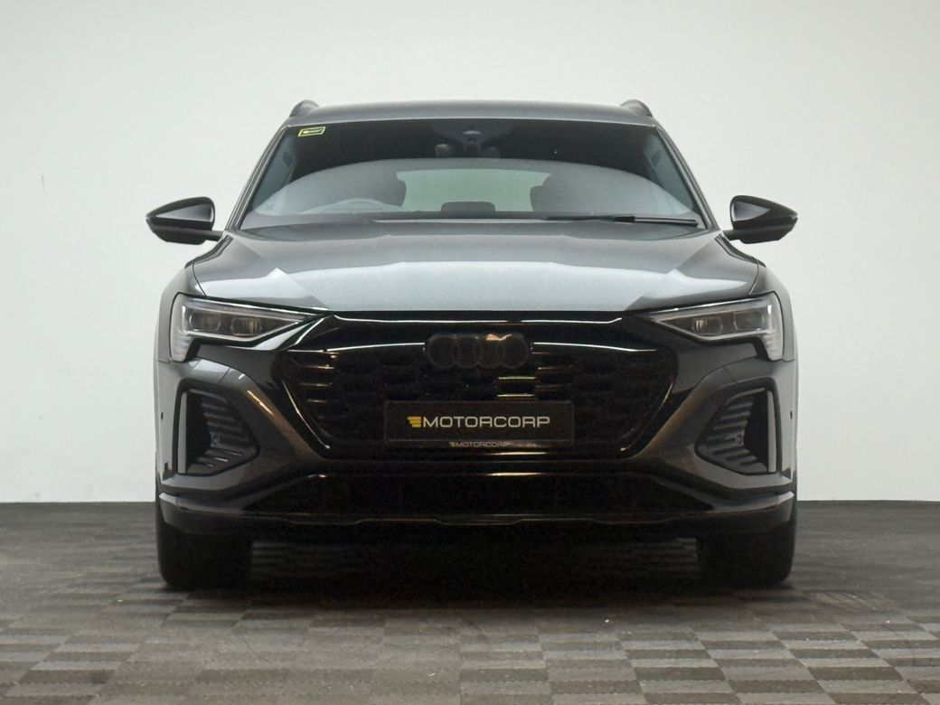 2023 Audi Q8 e-tron