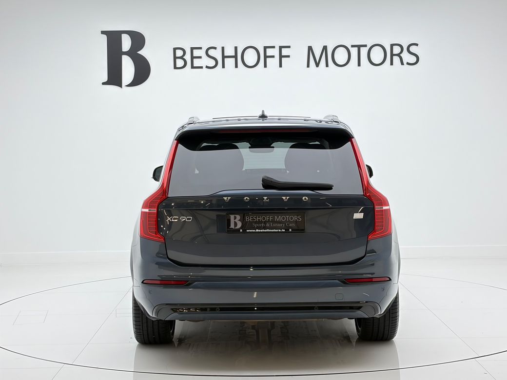 2023 Volvo XC90