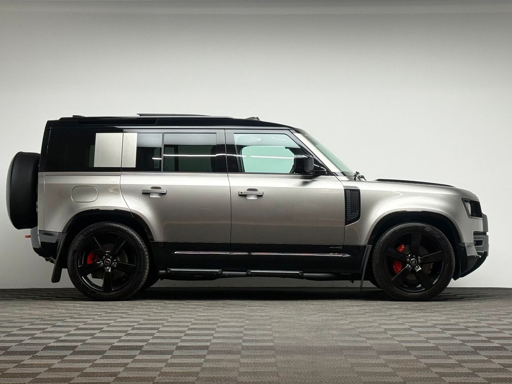 2025 Land Rover Defender