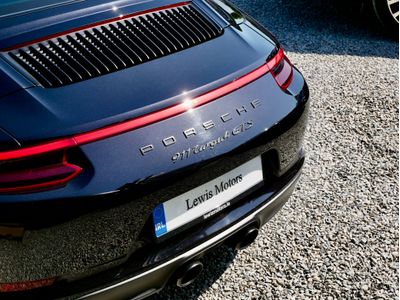2017 Porsche 911