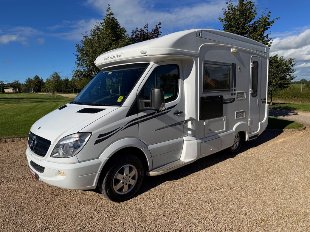 2010 AUTOSLEEPER  DEVON LOW PROFILE R.H.D AUTOMATIC 