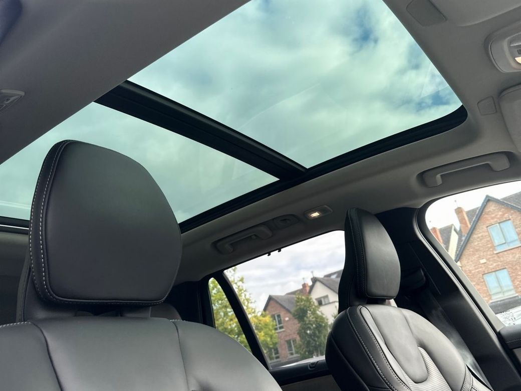 2025 Volvo XC90