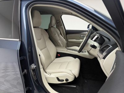 2022 Volvo XC90