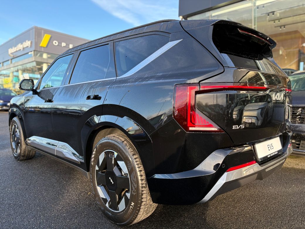 2026 Kia EV5