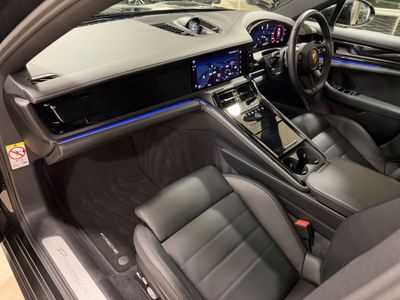 2025 Porsche Panamera