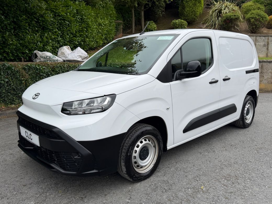 2025 Toyota Proace