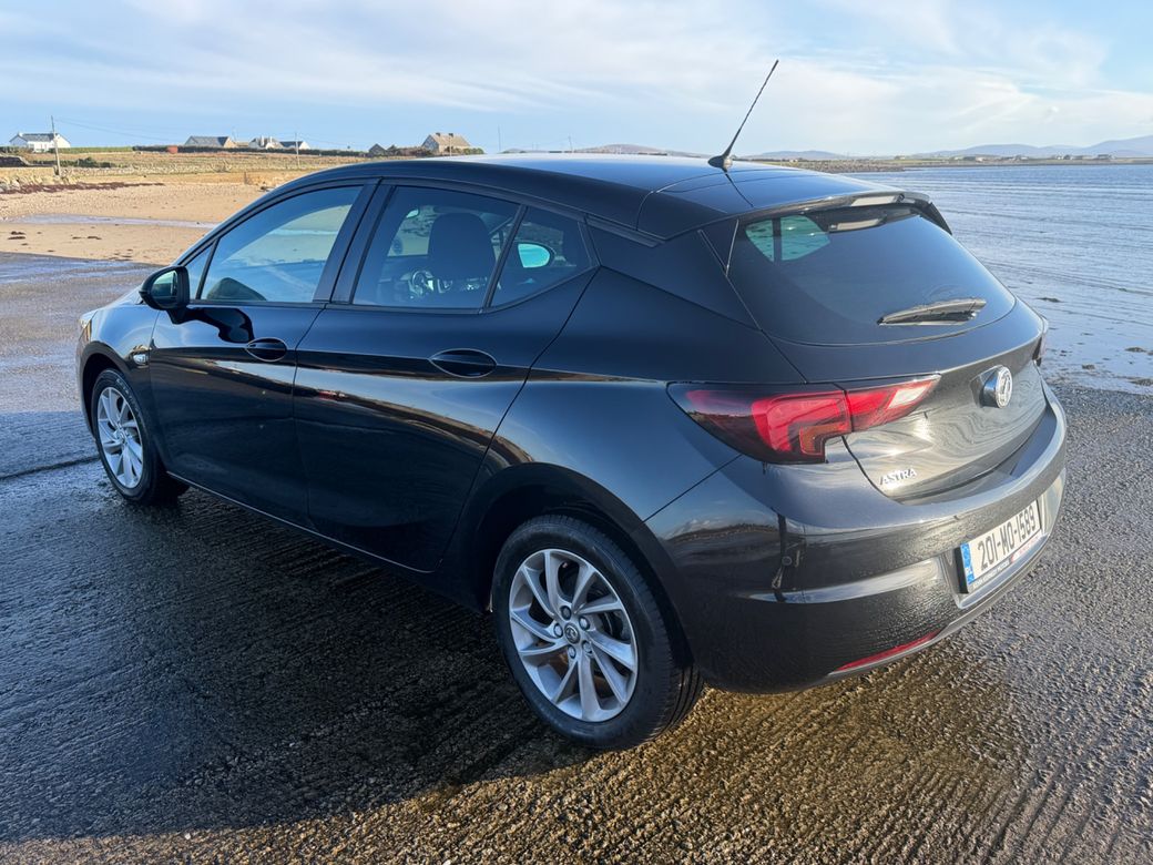 2020 Vauxhall Astra