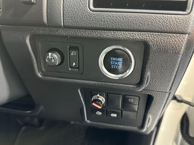 2020 Toyota Landcruiser