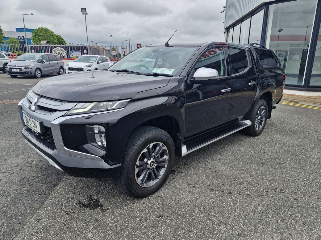 2022 Mitsubishi L200