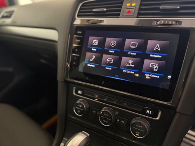 2018 Volkswagen Golf