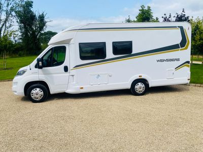 2021 WEINSBERG CARA SUITE 650 5 BERTH R.H.D 