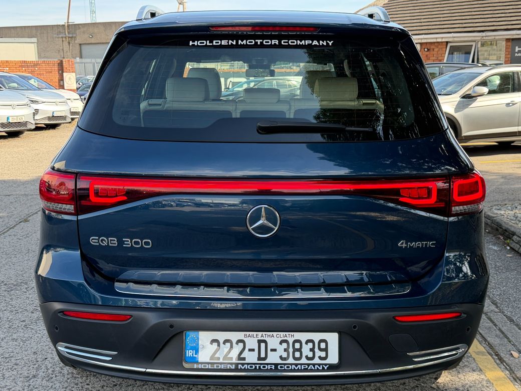 2022 Mercedes-Benz EQB