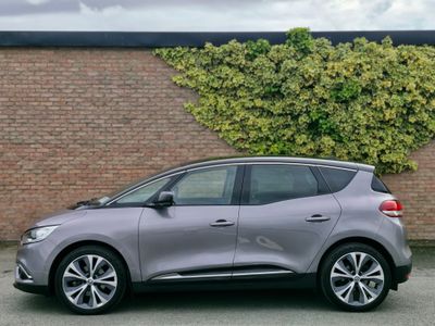 2017 Renault Scenic