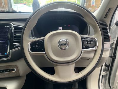 2023 Volvo XC90