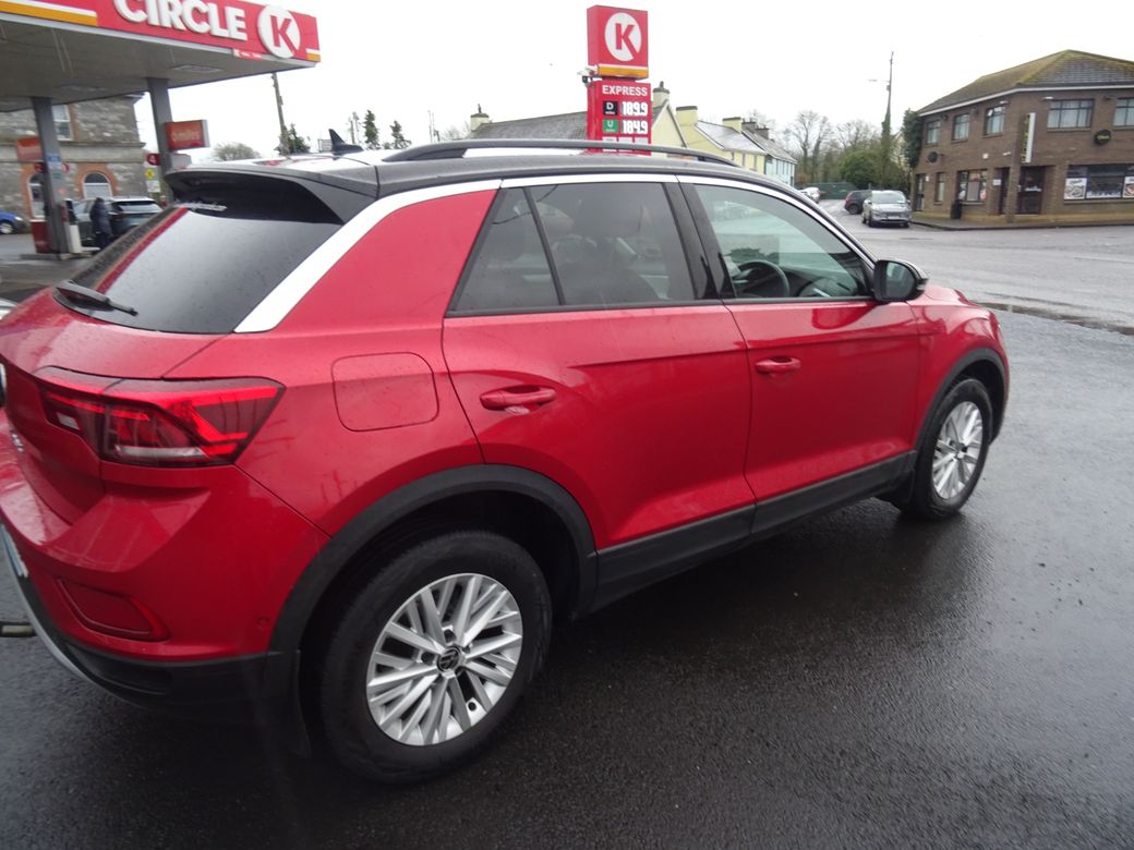 2023 Volkswagen T-Roc