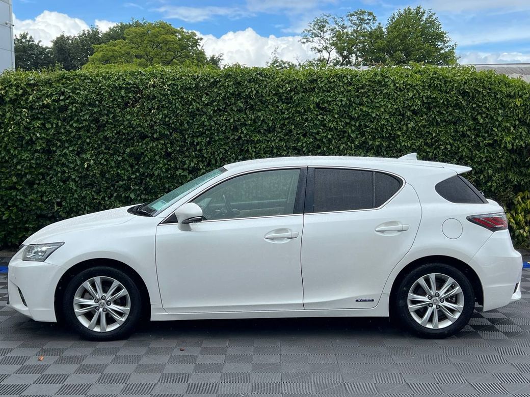 2017 Lexus CT 200h