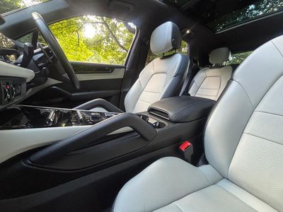 2025 Porsche Cayenne