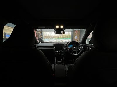 2023 Volvo XC40