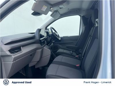 2025 Volkswagen Transporter